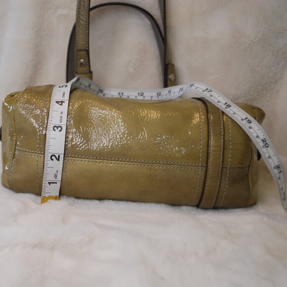 💚👜Coach Purse Green Ombre Textured Handbag Patent Leather Satchel 45570💚👜 - Picture 7 of 13